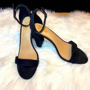 Brash Black Suede Strap Heel SZ 11